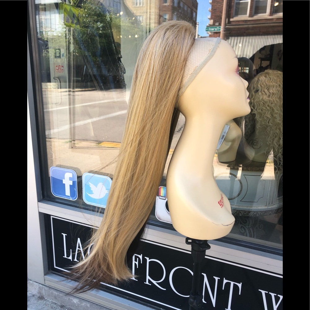 Long blonde 2216 ponytail Clipin hair topper 2020 - Picture 1 of 8